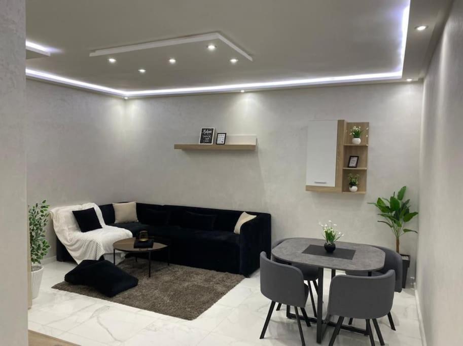 Appart Luxueux Securise Parking 10 Min Medina Fès Dış mekan fotoğraf